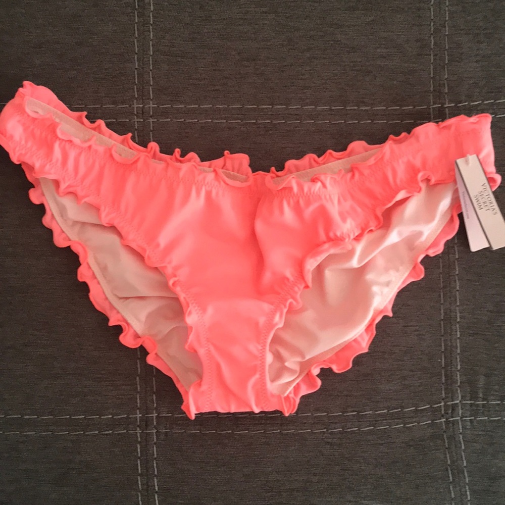 Victoria’s Secret ruffled bikini bottoms